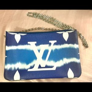 Louis Vuitton ESCALE POCHETTE DOUBLE ZIP
